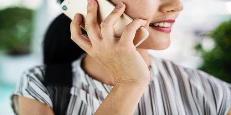 nằm mơ thấy người yêu cũ Mơ người yêu cũ gọi điện thoại
