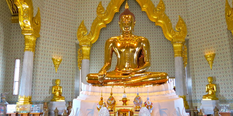 Nằm mơ thấy phật vàng là một điềm báo tốt Nằm mơ thấy phật vàng là một điềm báo tốt